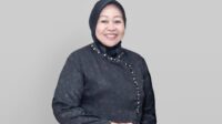 Desainer Ina Priyono