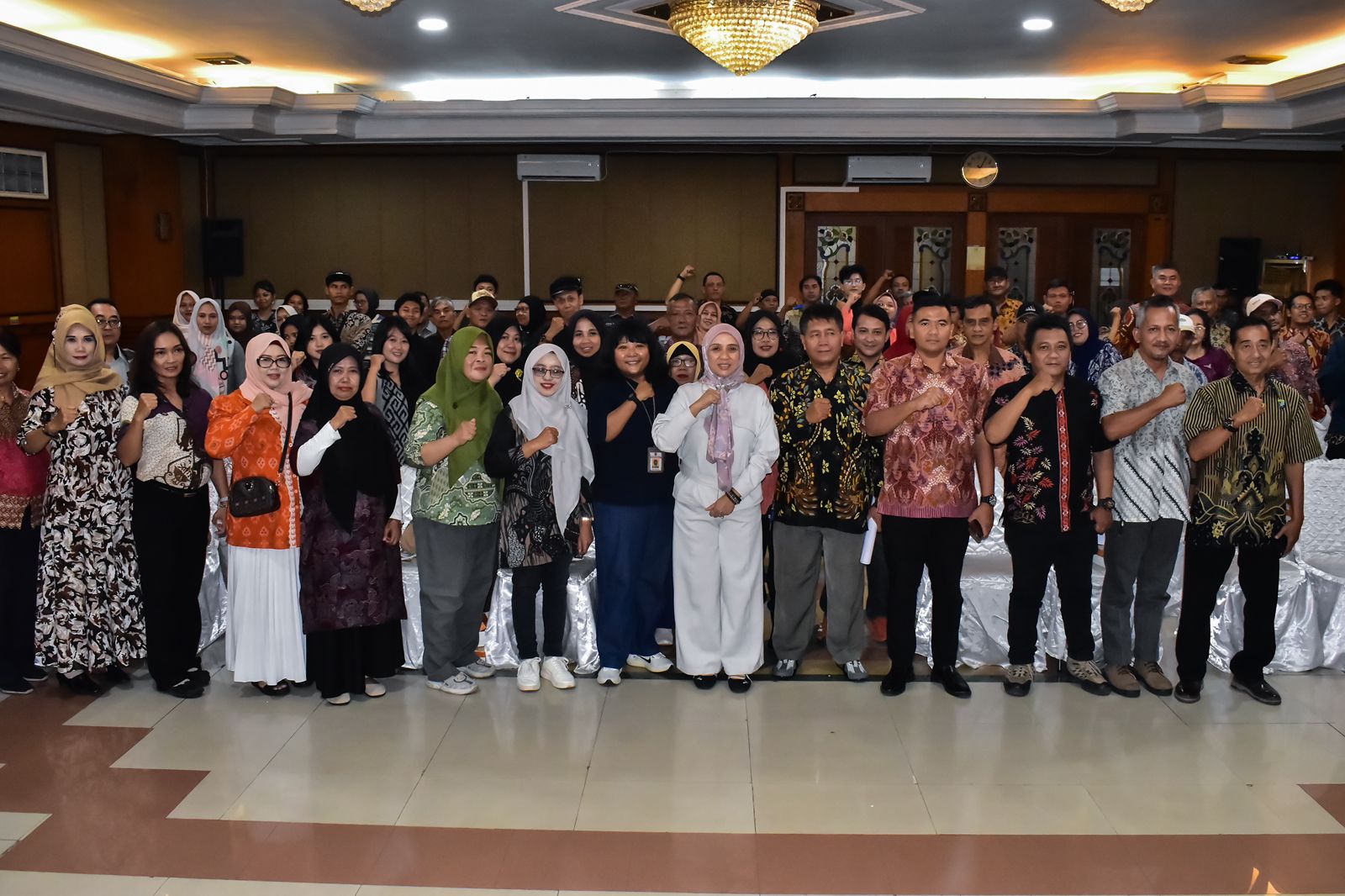 Krisseptiana dalam acara dialog bertajuk Optimalisasi Peran Organisasi Masyarakat dan Pemuda dalam Pembangunan di Jawa Tengah di Hotel Siliwangi Jumat 8 Mei 2026 (foto: DPRD Jateng)