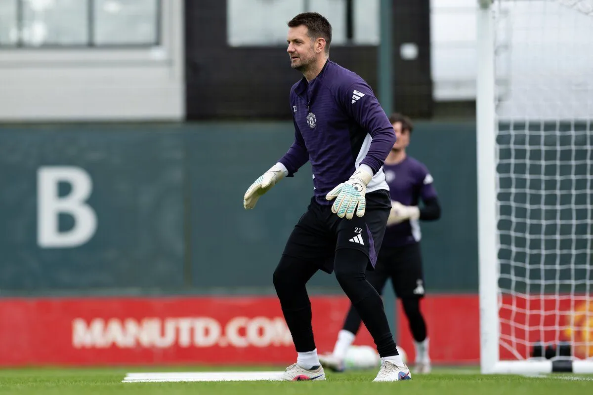 Tom Heaton