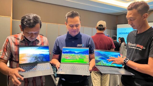 ASUS ExpertBook Ultra (matasemarang.com/ Lia Dina)