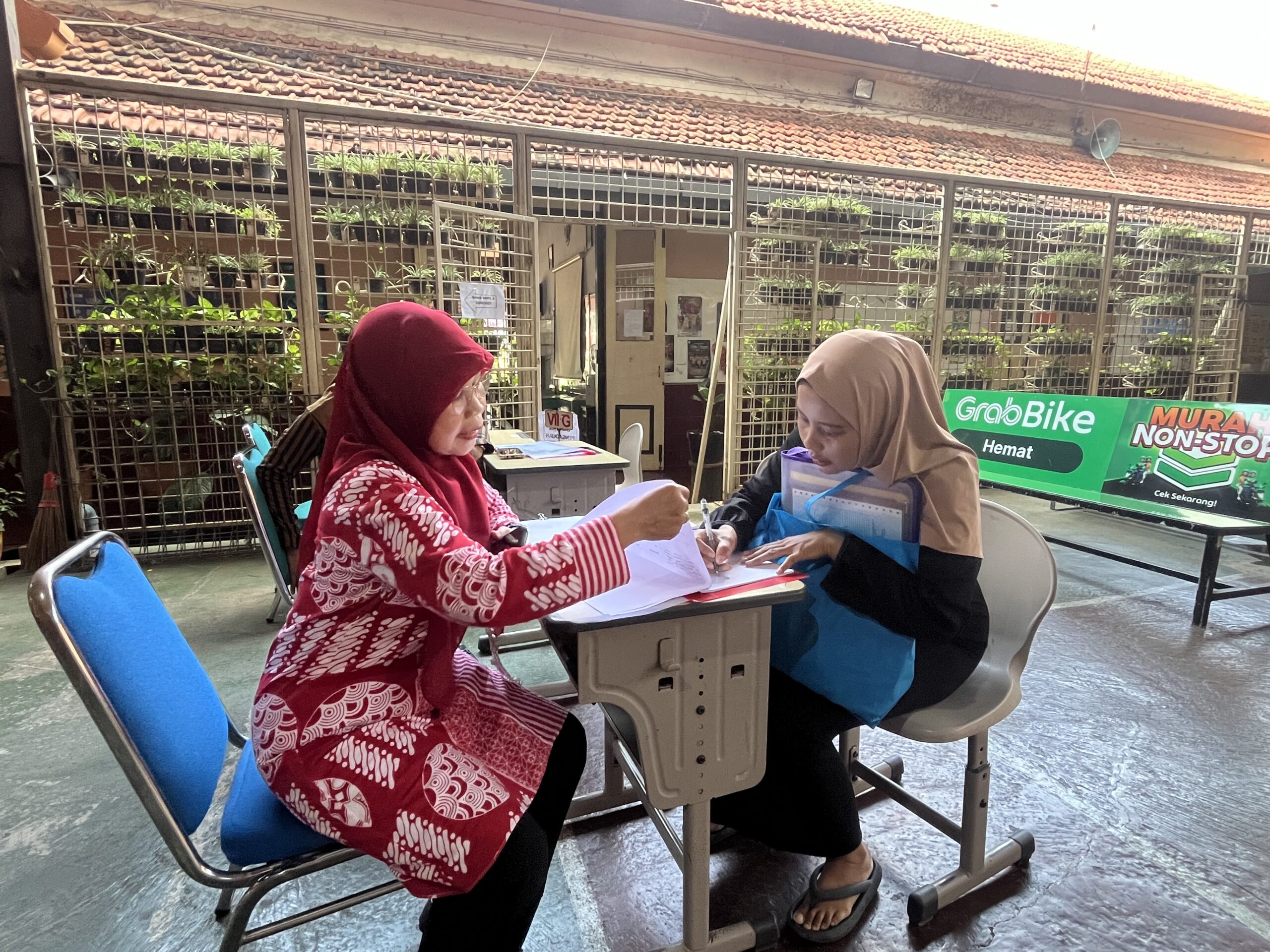 SPMB 2026 di SMP Negeri 2 Semarang. (matasemarang.com/Lia Dina)