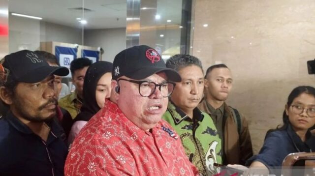 Razman Nasution