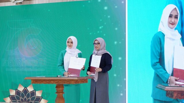 Deklarasi OJK Jateng dan Fatayat NU memperluas literasi keuangan (foto: OJK Jateng)