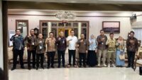 Pertemuan OJK, Bank Jateng, dan Pemkab Magelang di Rumah Dinas Bupati, 20 Mei 2026 (foto: Bank Jateng) Pertemuan OJK, Bank Jateng, dan Pemkab Magelang di Rumah Dinas Bupati, 20 Mei 2026 (foto: Bank Jateng)