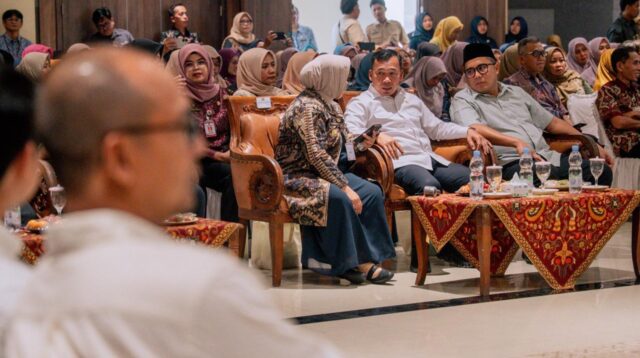 Wakil Ketua DPRD Jateng Mohammad Saleh saat mendampingi Menteri Wihaji di Purworejo, 18 Juni 2026