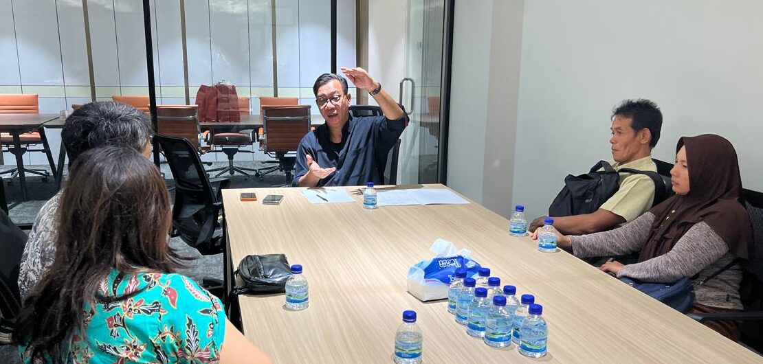 Fraksi PDIP DPRD Kota Semarang terima aduan warga soal SPMB. (matasemarang.com/Lia Dina)