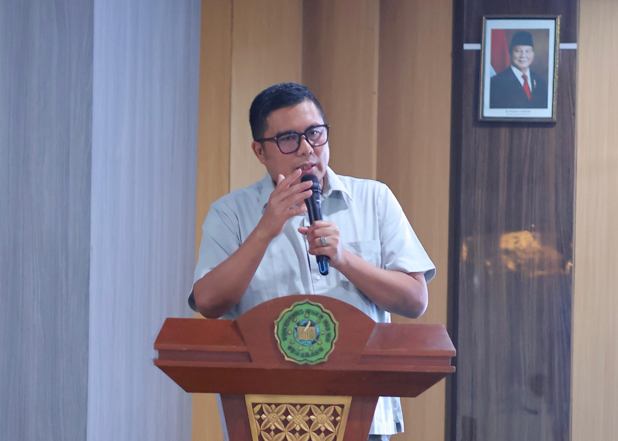Wakil Ketua DPRD Jateng Mohammad Saleh saat menjadi narasumber LKMM di Unwahas Semarang, Sabtu 27 Juni 2026 (foto: DPRD Jateng)