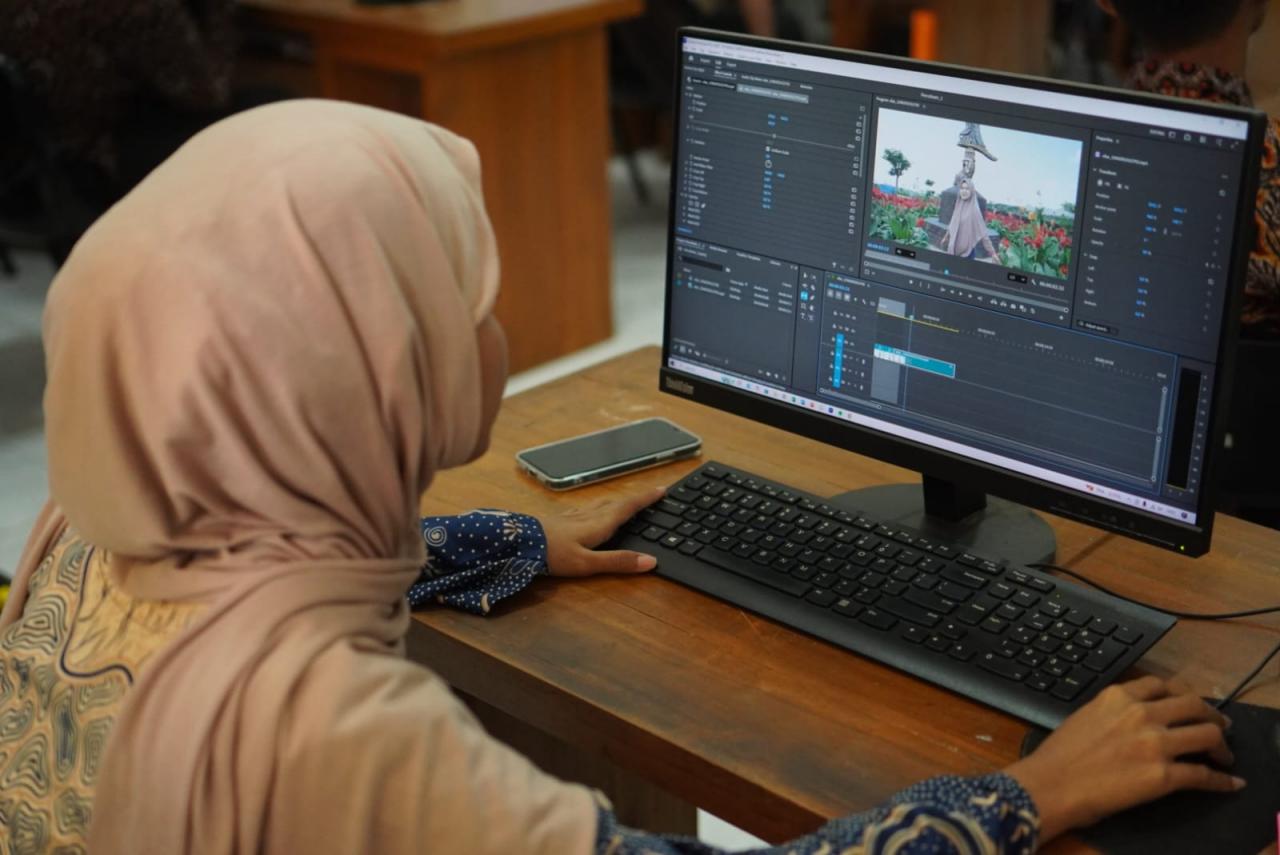 Pelatihan untuk video editor (foto: Pemkot Pekalongan)