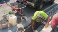 Perbaikan drainase di Simpang Lima Semarang