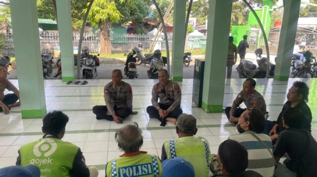 Polsek Tembalang bersama Ditbinmas Polda Jateng sosialisasikan Operasi Patuh dan Pekat Candi 2026 di Masjid Al Falah RSWN Tembalang, Kamis 4 Juni 2026 (foto: Polsek Tembalang)