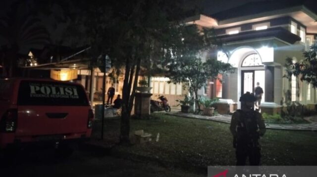 Penyitaan emas batangan