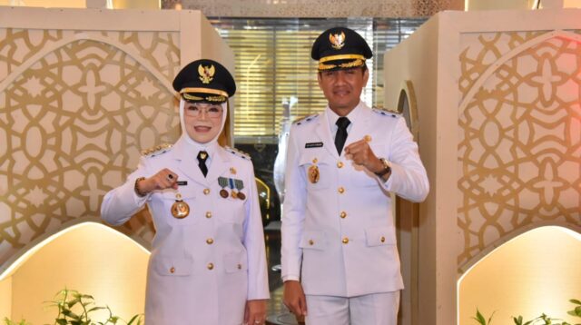 Wakil Bupati Eko Sapto Purnomo (kanan) ditunjuk sebagai Plt Bupati Sukoharjo (foto: Humas Pemkab Sukoharjo)