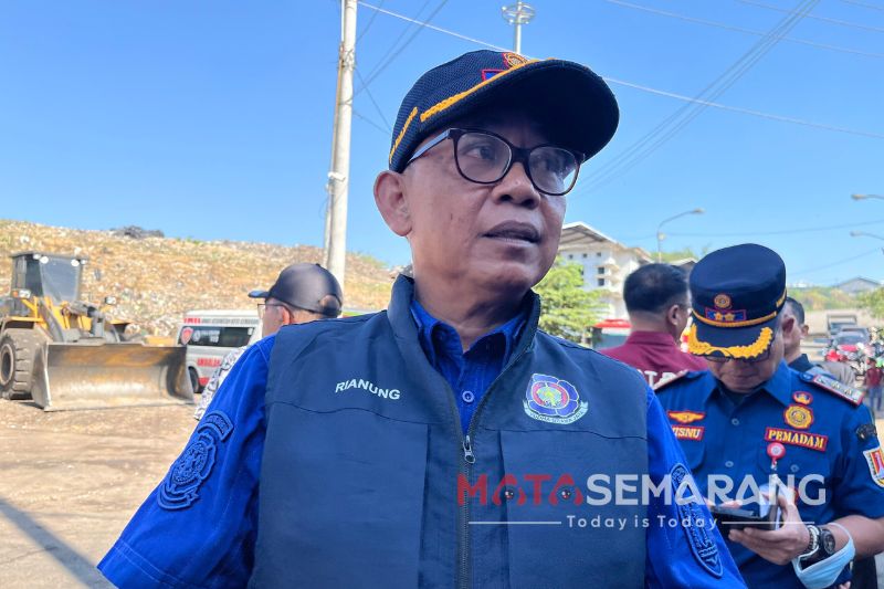 Kepala Dinas Pemadam Kebakaran (Damkar) Kota Semarang Sih Rianung (matasemarang.com/ Lia Dina) Kepala Dinas Pemadam Kebakaran (Damkar) Kota Semarang Sih Rianung (matasemarang.com/ Lia Dina)