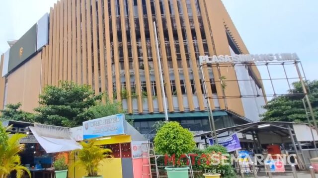 Plasa Simpang Lima Semarang (matasemarang.com/Ade Lukmono) Plasa Simpang Lima Semarang (matasemarang.com/Ade Lukmono)