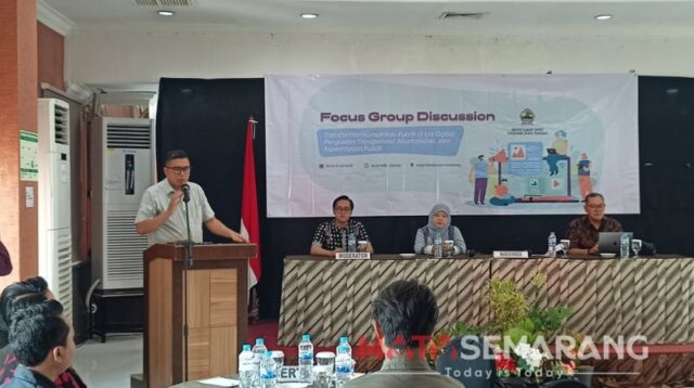 Wakil Ketua DPRD Jateng Mohammad Saleh saat membuka FGD Transformasi Komunikasi Publik di Semarang, Senin 6 Juli 2026 (matasemarang.com/ Ade Lukmono)