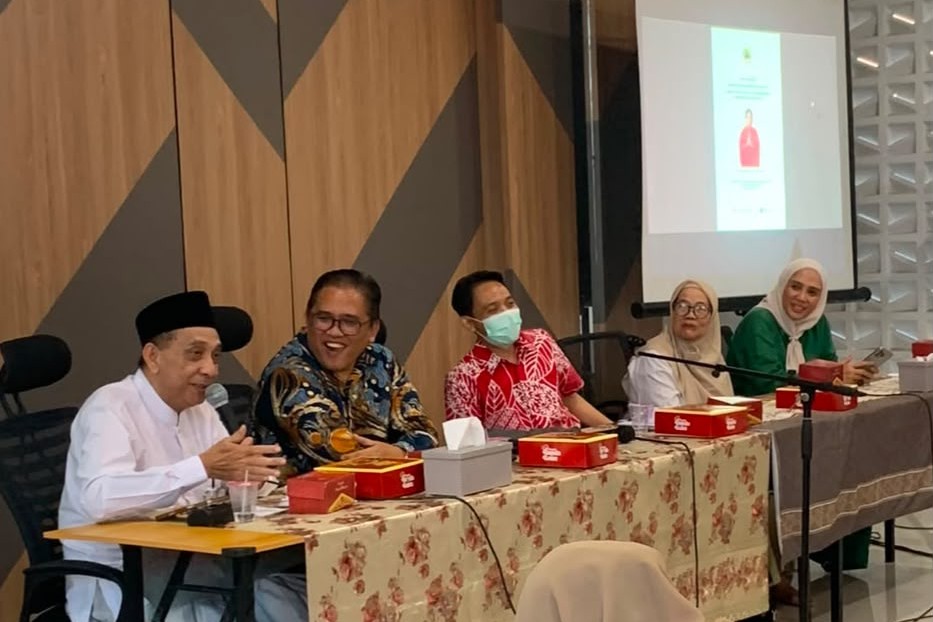 Anggota Komisi E DPRD Jateng Krisseptiana dalam sosialisasi pengawasan Perda bertema Sekolah Perempuan di Tembalang, 15 Juni 2026 (foto: dok Krisseptiana)