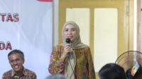 Anggota Komisi E DPRD Jateng Krisseptiana saat memberikan materi penguatan parenting di SD PL Servatius Gunung Brintik Semarang Anggota Komisi E DPRD Jateng Krisseptiana saat memberikan materi penguatan parenting di SD PL Servatius Gunung Brintik Semarang
