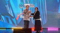Bank Jateng dinobatkan sebagai Outstanding Regional Digital Governance Partner (foto: Bank Jateng) Bank Jateng dinobatkan sebagai Outstanding Regional Digital Governance Partner (foto: Bank Jateng)