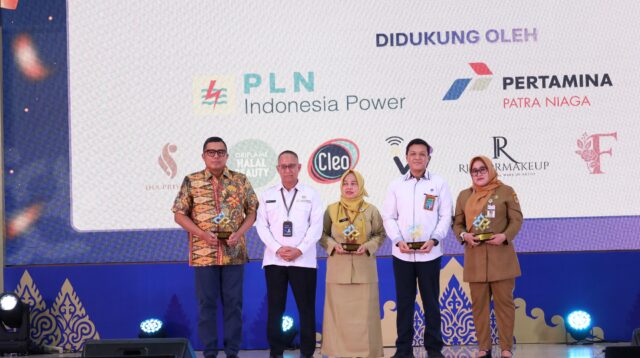 Wakil Ketua DPRD Jateng Mohammad Saleh memberikan sambutan pada Puncak Apresiasi Duta GenRe Jawa Tengah 2026