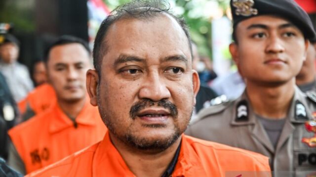 Bupati Pemalang Anom Widiyantoro