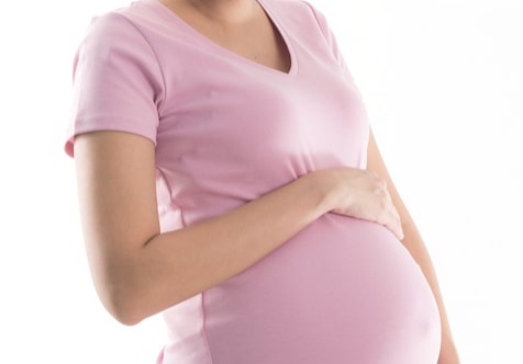 wanita-hamil_74190-2329