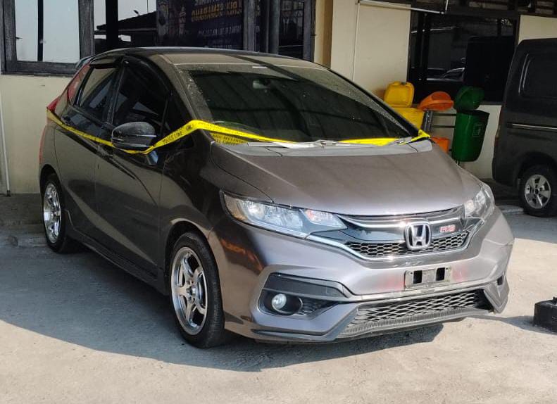 Pemilik gerai HP Royal Phone Ambarawa ditemukan meninggal di dalam mobil (foto: Polres Semarang)