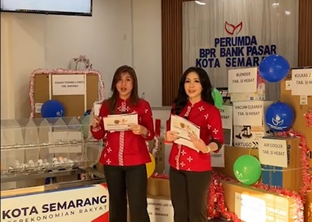 Pelaksanaan siaran langsung Pengundian Tabungan Srikandi dan Si Hebat Perumda BPR Bank Pasar Kota Semarang (instagram @bprbapassemarang)
