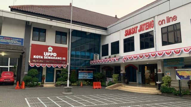 Samsat III Semarang (foto: Bapenda Jateng) Samsat III Semarang (foto: Bapenda Jateng)