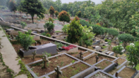 Tempat pemakaman umum di Kota Semarang (matasemarang.com/Lia Dina) Tempat pemakaman umum di Kota Semarang (matasemarang.com/Lia Dina)