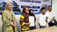 Penandatangan MoU PDAM Tirta Moedal Semarang dengan Bank Jateng Syariah (matasemarang.com/Lia Dina)