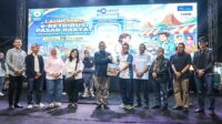 Bupati Grobogan Setyo Hadi bersama Pimpinan Bank Jateng Cabang Purwodadi meresmikan peluncuran E-Retribusi Pasar di Alun-Alun Purwodadi (foto: Bank Jateng)