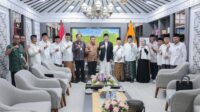 Ketua Umum MUI Jateng Prof KH Noor Achmad beraudiensi dengan Gubernur Jawa Tengah Ahmad Luthfi di Kantor Gubernur Jateng Semarang Selasa 11 Agustus 2026 (foto: MUI Jateng) Ketua Umum MUI Jateng Prof KH Noor Achmad beraudiensi dengan Gubernur Jawa Tengah Ahmad Luthfi di Kantor Gubernur Jateng Semarang Selasa 11 Agustus 2026 (foto: MUI Jateng)