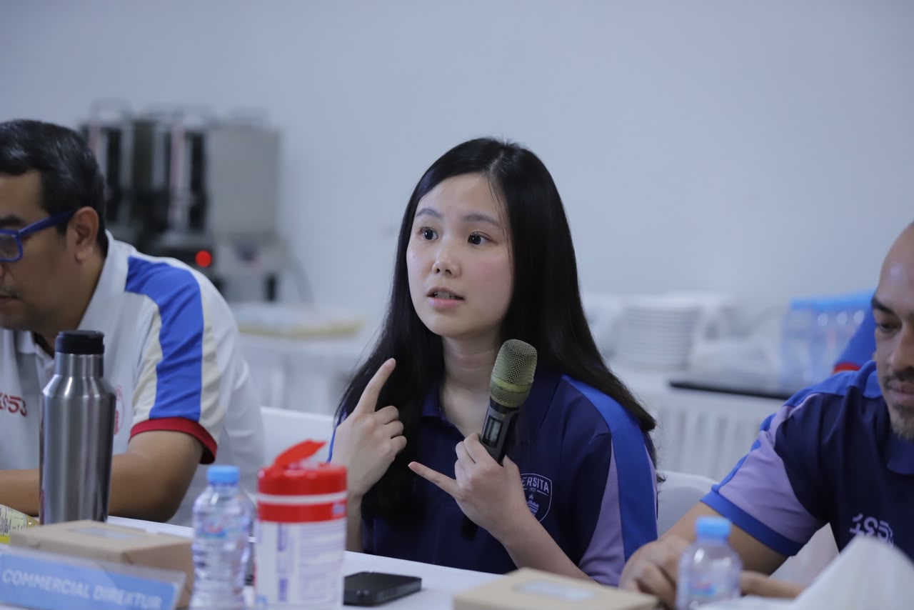 Commercial and Operational Director Persita Evelyn Chaty (foto: PSSI) Commercial and Operational Director Persita Evelyn Chaty (foto: PSSI)