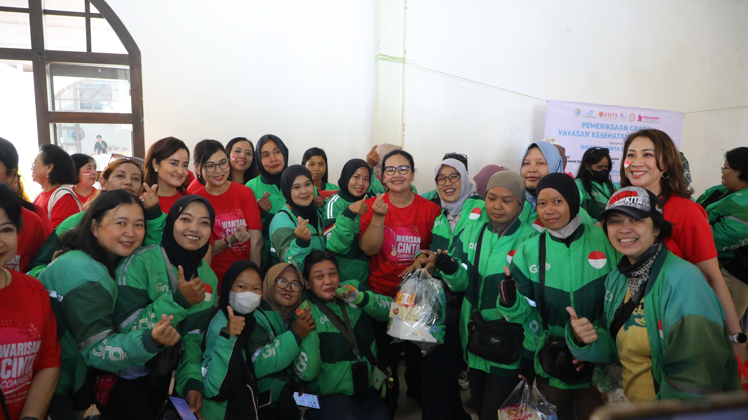 pemkot gandeng warisan cinta community bantu ojol perempuan (matasemarang.com/Lia Dina)