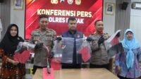 Kasat Reskrim Polres Demak AKP Arlan Budi Kusuma saat gelar perkara kasus tawuran pelajar di Mapolres Demak, Jumat, 11 September 2026 (foto: Polres Demak)