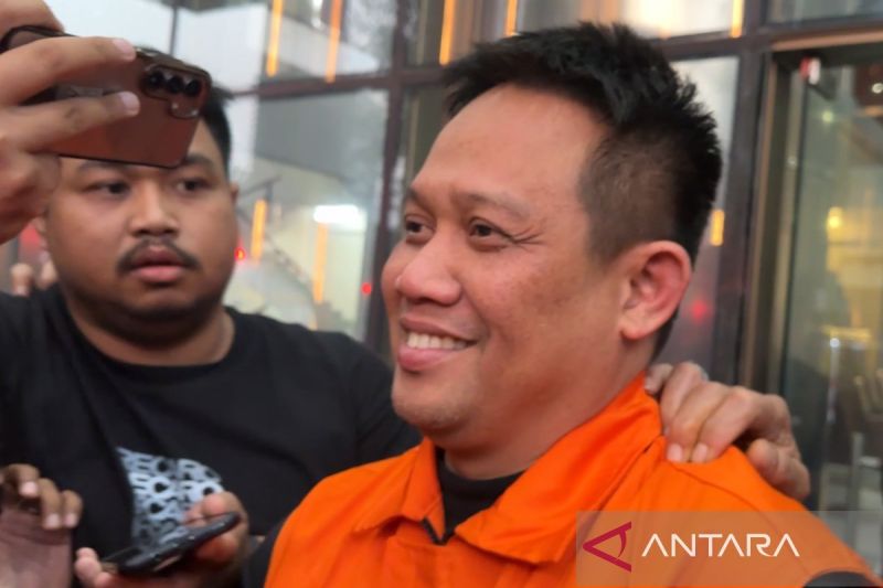 Arif Sugiyanto Arif Sugiyanto