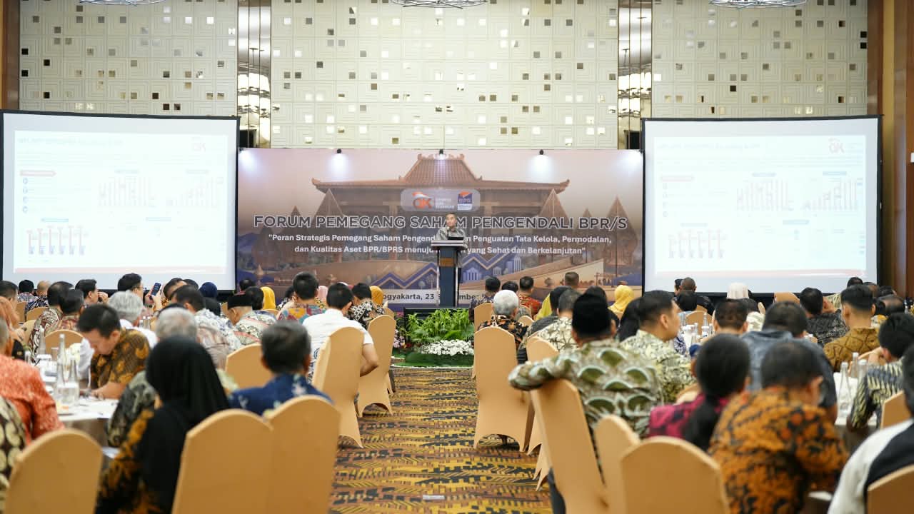 Forum Pemegang Saham Pengendali (PSP) BPR/BPRS Se-Jawa Tengah dan DIY Tahun 2026 (foto: OJK Jateng)
