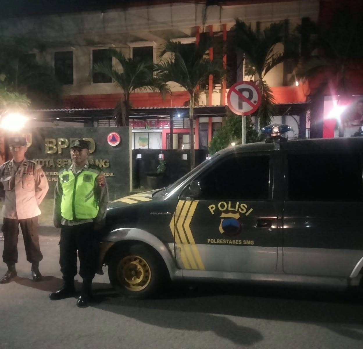 Patroli malam preventif menyasar objek vital (foto: Polsek Pedurungan)