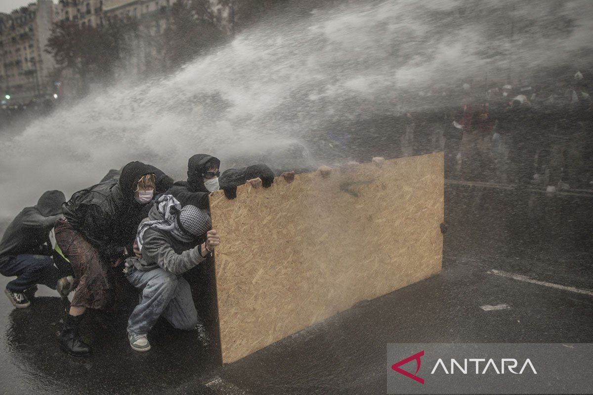 Demo Paris