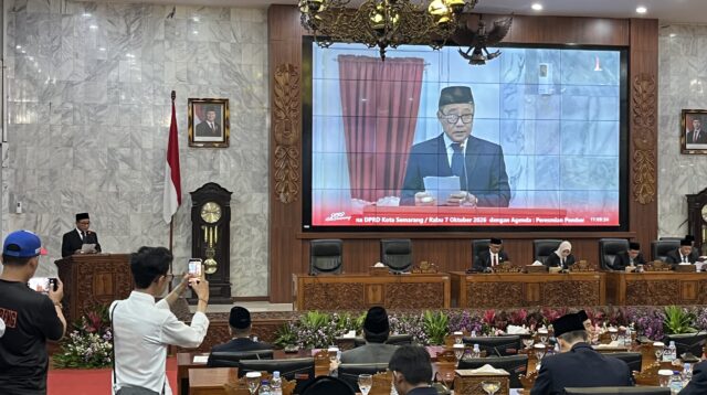 Wakil Wali Kota Semarang Iswar Aminuddin