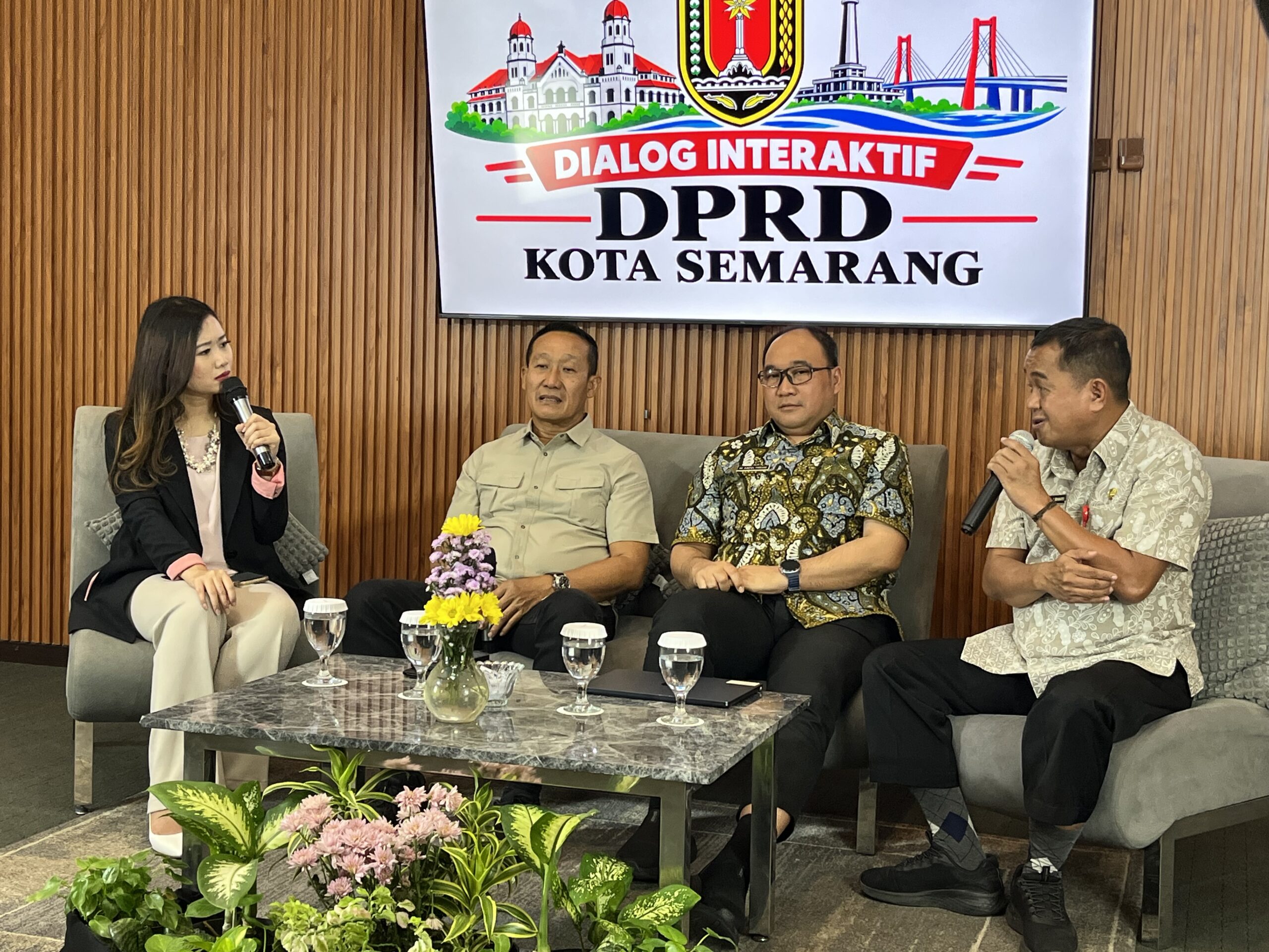 Dialog Interaktif DPRD Kota Semarang, Selasa, 13 Oktober 2026 (matasemarang.com/ Lia Dina)